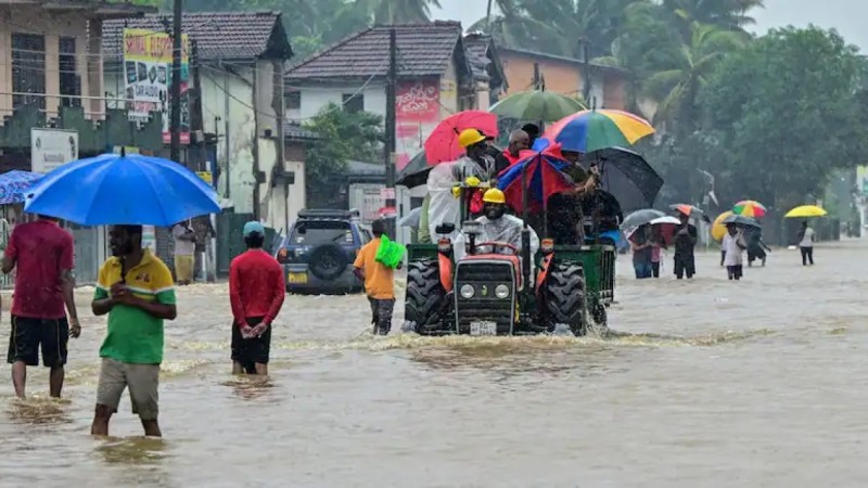 ވިއްސާރައާ ގުޅިގެން ލަންކާގެ ނުވަ ސަރަހައްދަކަށް ރެޑް އެލާޓް ނެރެފި