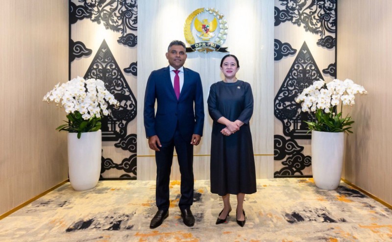 އިންޑޮނޭޝިއާގެ ގާނޫނު ހަދާ މަޖިލީހުގެ ރައީސްގެ ދައުވަތަކަށް، ފައިސަލް އެ މަޖިލީހަށް