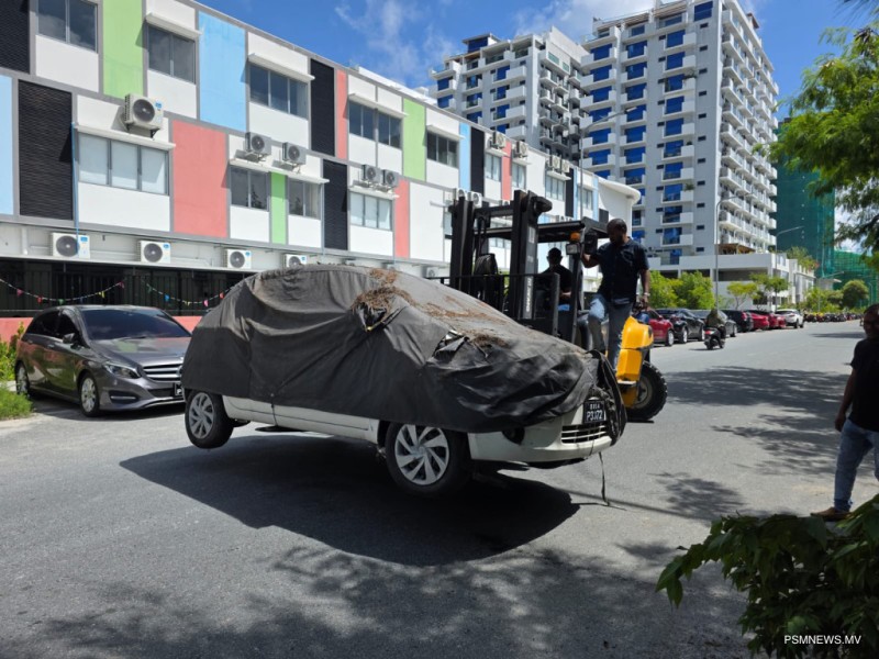 ހުޅުމާލޭގައި ދޫކޮށްލާފައި ހުރި 252 އުޅަނދު ނަގައިފި