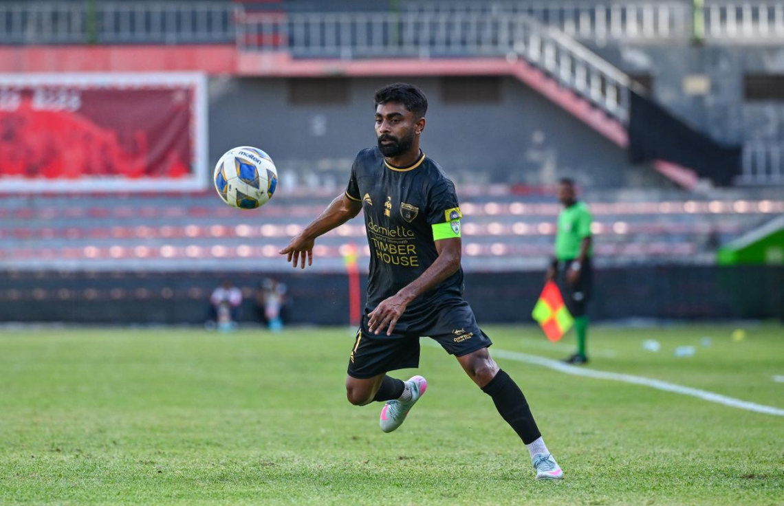 އީގަލްސްގައި ރިޒޭގެ ފަހު މެޗު، އޭނާ ބަދަލުވާ ވިކްޓަރީ އަތުން ބަލި!