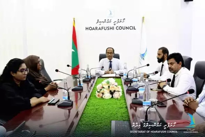 ހޯރަފުށީ ކައުންސިލްގެ ރައީސް މުސާރަ ނުލިބޭ ގޮތަށް 3 މަސް ދުވަހަށް ސަސްޕެންޑް ކޮށްފި