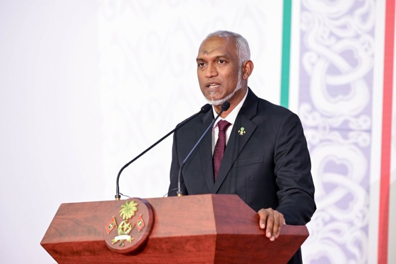 ރައީސް، ޤަތަރުގެ އަމީރާއި ބޮޑުވަޒީރަށް ގައުމީ ދުވަހުގެ ތަހުނިޔާ ފޮނުއްވައިފި