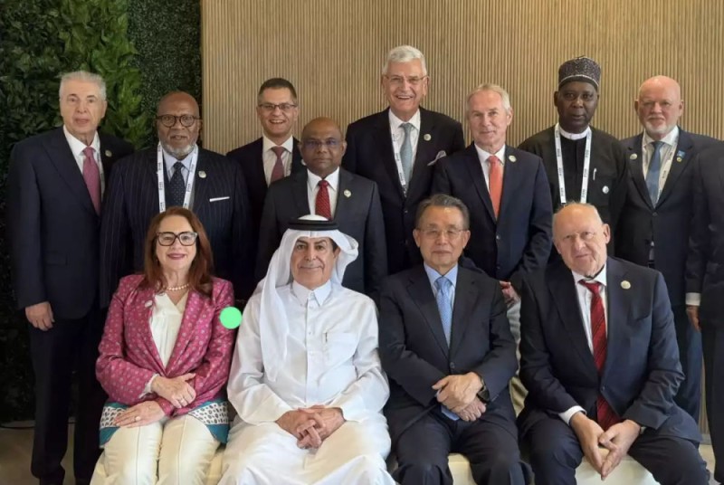 އދގެ އާއްމު މަޖިލީހުގެ ރައީސުންގެ ކައުންސިލްގެ ބައްދަލުވުމުގައި ޝާހިދު ބައިވެރިވެވަޑައިގެންފި