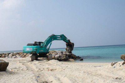 ދުވާފަރު ބަނދަރު ބޮޑުކުރުމުގެ ޢަމަލީ މަސައްކަތް ފަށައިފި