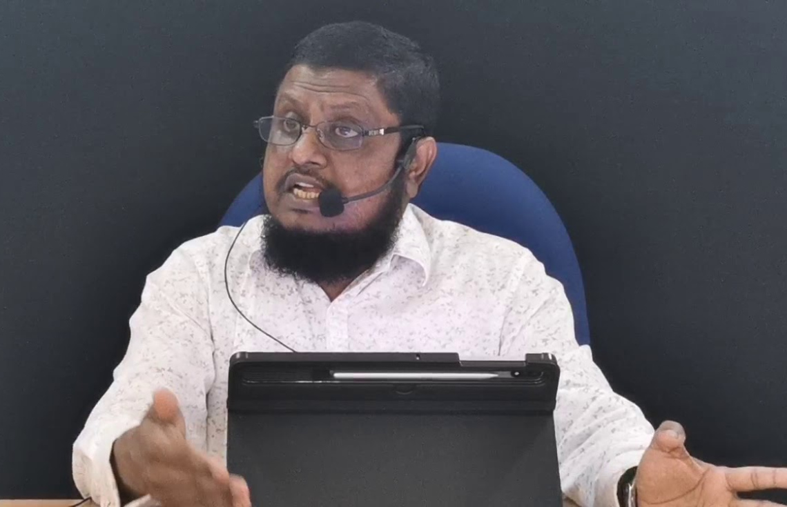 ދެ ލޮލުގެ ފެނުން ގެއްލިފައިވާ ޝައިހް އިބްރާހީމްގެ ބޭސްފަރުވާއަށް އެހީ ހޯދަނީ