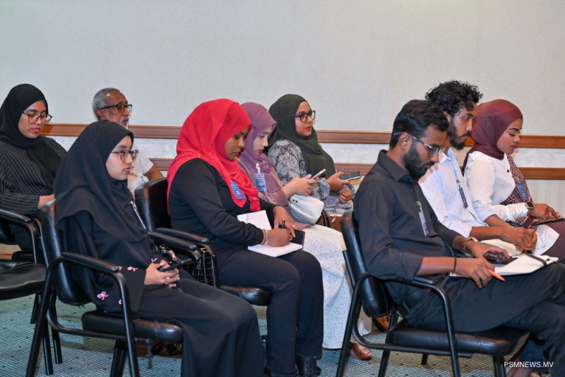 މުހިންމު އުޞޫލުތަކެއް ބަޔާންކޮށް ނޫސްވެރިންނާއި ބްރޯޑްކާސްޓަރުންގެ ސުލޫކީ މިންގަނޑު ޢާންމުކޮށްފި