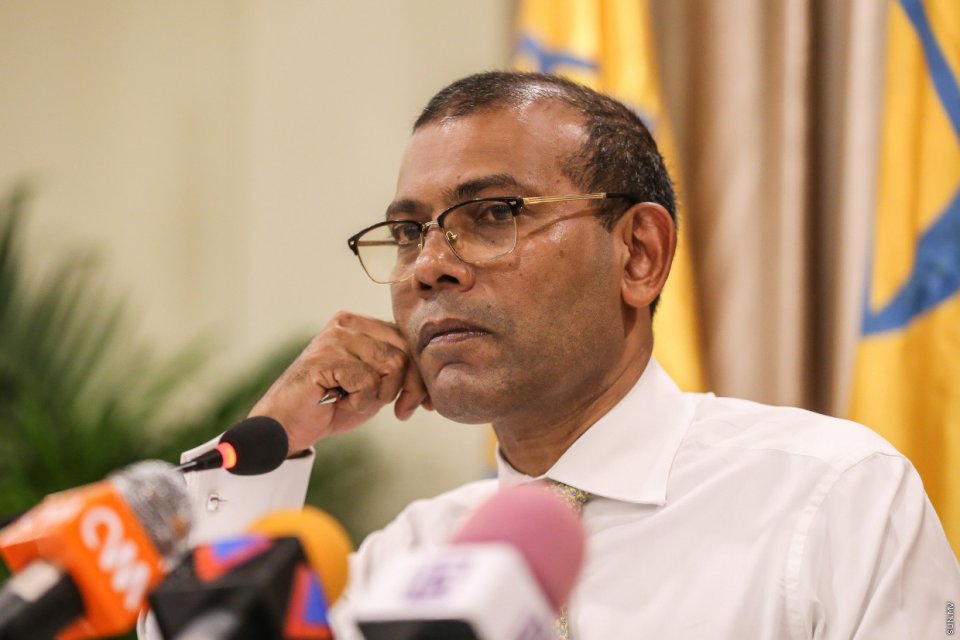 ރާއްޖެ އާއި ލަންކާއާ ދެމެދު ގާއިމު ކޮށްފައިވާ ބޯޑާ ކޮންޓްރޯލްތައް އުވާލަން ޖެހޭ: ރައީސް ނަޝީދު