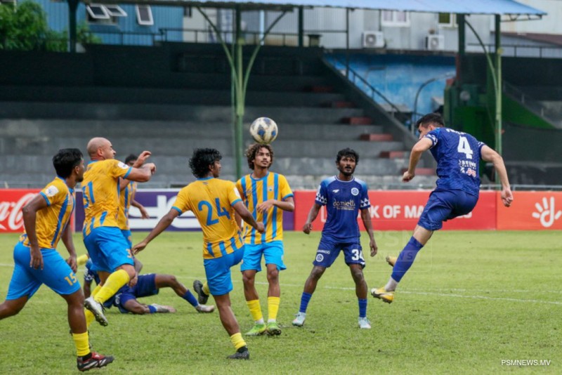 ވެލެންސިއާ އަތުން ނިއުއަށް ތިން ޕޮއިންޓް