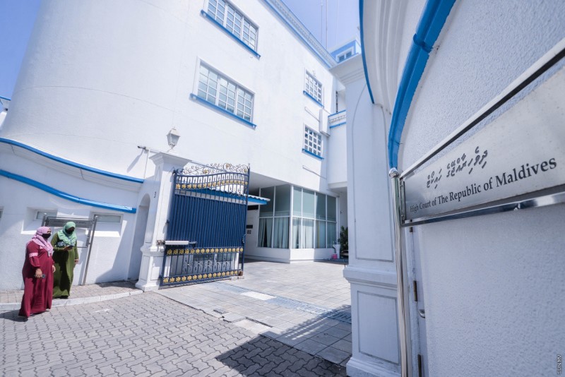 ނިޔާޒާއި ފައިޞަލް ވަކިވުމުން ހައިކޯޓަށް ދެ ފަނޑިޔާރަކު ހޯދަނީ