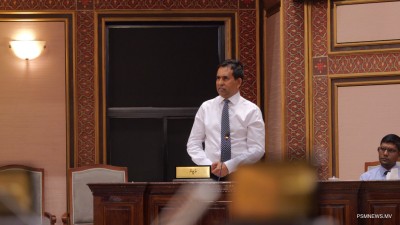 ޑިވެލޮޕްމެންޓް ބޭންކުގެ މުސާރަބޮޑު 13 މަގާމަށް މީހުން ހޯދަނީ