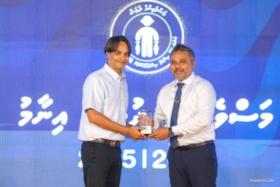 މަސްވެރިކަމުގެ ދާއިރާއަށް ޚިދުމަތް ކުރުމުގެ އިނާމު 32 ފަރާތަކަށް