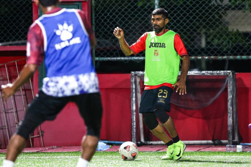 އަޔާޒް އާއި ފާސިރު ނުހިމަނައި ޤައުމީ ފުޓްސަލް ޓީމުގެ ސްކޮޑު އިޢުލާންކޮށްފި