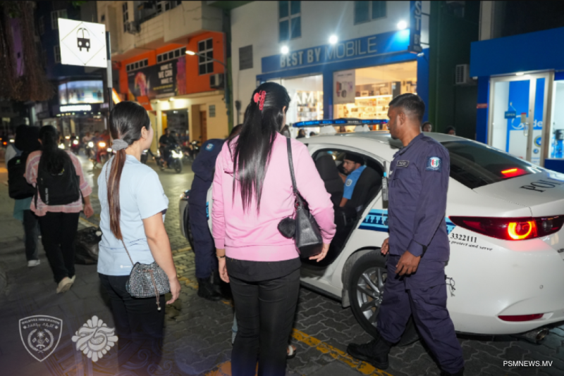 ހަތަރު މަސާޖު ޕާލާއަކުން 5 ބިދޭސީން އިމިގްރޭޝަންގެ ދަށަށް