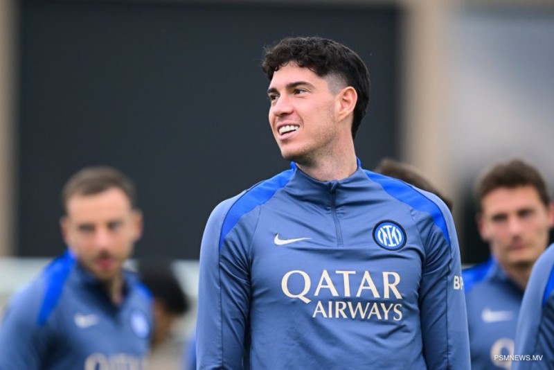 ބާސެލޯނާއިން ޝައުގުވެރިވާނީ އަހަރެން މޮޅަށް ކުޅޭތީވެ: ބަސްޓޯނީ