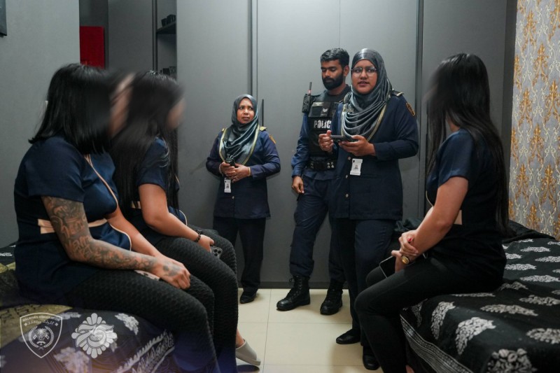 ހަފުތާއެއް ތެރޭ 52 މަސާޖު ޕާލާ ބަންދުކޮށްފި، ގިނަ ތަންތަން ބަންދުކުރީ އެ މީހުން އަމިއްލައަށް: ރައީސް