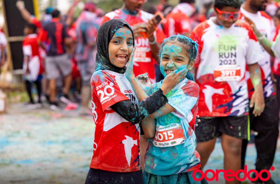 ބިބް ނަމްބަރު ޖަހާލައިގެން ފަސޭހަކަމާއެކު ފަން ރަންގެ ފޮޓޯތައް ޑައުންލޯޑް ކުރެވޭނެ