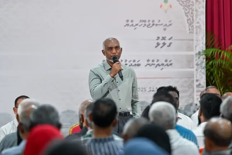 ބުރާސްފަތި ދުވަހުގެ ރޭ ހުޅުމާލެ ފޭސް 2 ގެ ރައްޔިތުންނާ ރައީސް ބައްދަލުކުރައްވަނީ