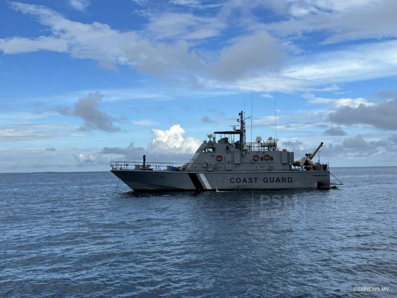 ލ. ގަމުގެ އިރުން ކާގޯ ބޯޓެއް އޮޔާދާތީ ސަމާލުވާން އެދިއްޖެ