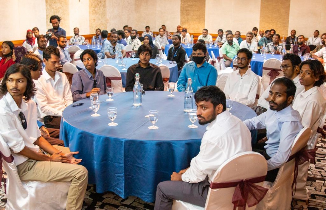 ޒުވާނުންގެ ކަންބޮޑުވުންތަކަށް ހައްލު ހޯދަން ކޮންފަރެންސެއް ބާއްވަނީ