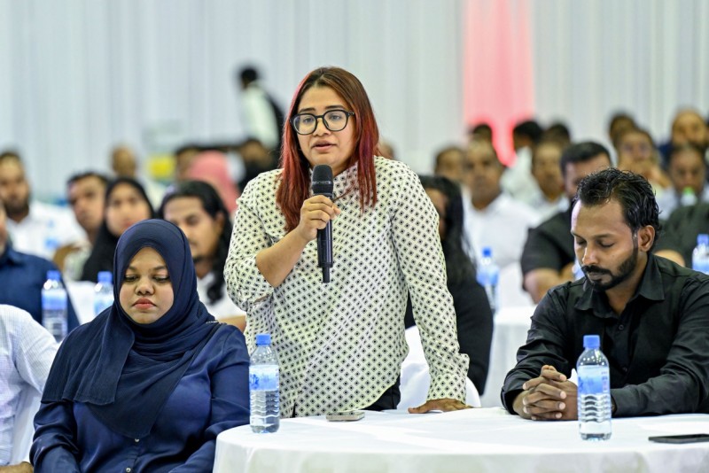 ސަރުކާރުން ދޭން ޖެހޭ ފައިސާ ނުދީ ޓެކްސް އަތުލާތީ ރައީސަށް ޝަކުވާ