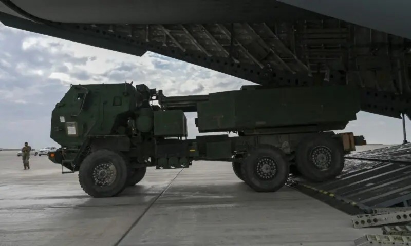 ސީރިއާގައި އައިއެސްއަށް ވަރުގަދަ ހަމަލާއެއް ދީފިން: ޓްރަމްޕް