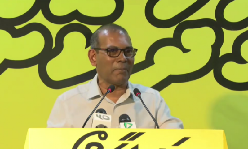 އާޒިމަށް ތާއިދުކުރަނީ މާލޭ ބަދަލުވާނެކަން ޔަގީންވާތީ: ނަޝީދު