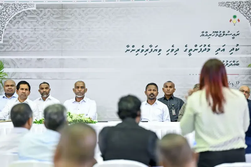 ރައީސް ވިޔަފާވެރިންނާއި ބައްދަލުކުރުން: 2 އަހަރުވި އިރު ސަރުކާރުން ހައްލުކޮށްދިން ކަމެއް ނެތި ވިޔަފާރިވެރިން މާޔޫސްވެފައި