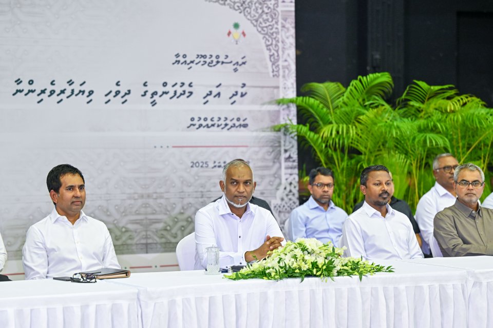 އަމިއްލަ ފަރާތްތަކަށް ދޭންޖެހޭ ފައިސާ ދިނުމަށް ރައީސްގެ އިތުރު ތާރީޚެއް، މިފަހަރު ރޯދަ މަހަށް