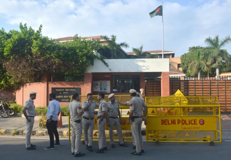 ސަލާމަތީ ކަންކަމާ ގުޅިގެން އިންޑިއާއިން ބަންގްލަދޭޝްގެ ހައި ކޮމިޝަނަރު ހާޒިރުކޮށްފި