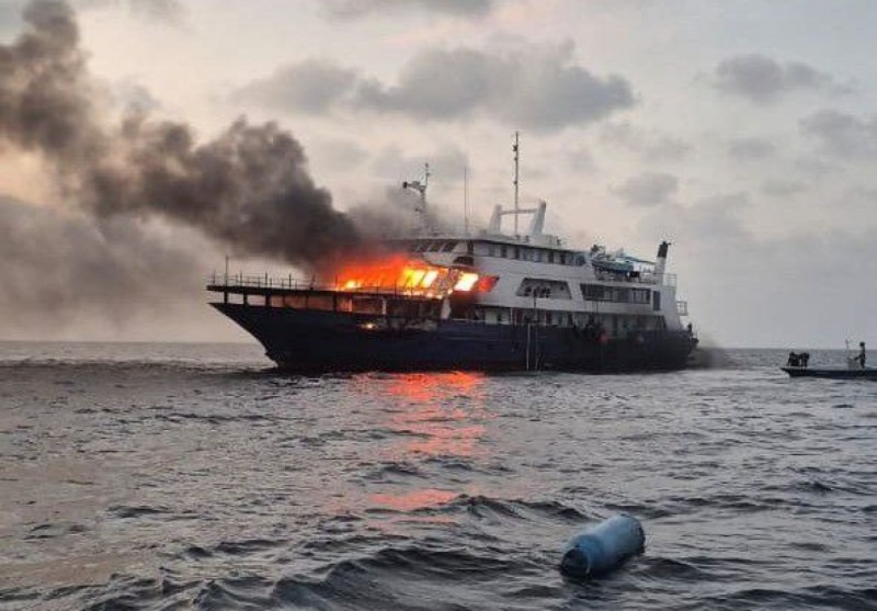 ރޯވި ސަފާރީގައި ތިބި 17 ފަތުރުވެރިންނާއި 8 ފަޅުވެރިން ސަލާމަތްކޮށްފި، މީހަކަށް ގެއްލުމެއް ނުވޭ