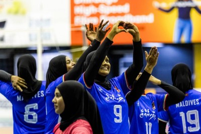 ސެމީގައި ފަސޭހަކަމާއެކު ބަންގްލަދޭޝް ބަލިކޮށް ރާއްޖެ ފައިނަލަށް