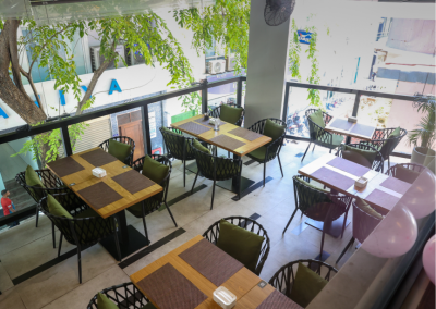 އެޑްވަޓޯރިއަލް: ދަ ބްލެކް ޕާލްގެ ހަމަހިމޭން ދުނިޔޭގައި، ކެއިންބުއިމަށް ހިތްފަސޭހަ ވަގުތުކޮޅެއް