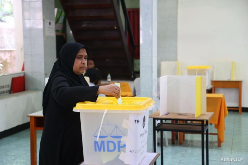 އެމްޑީޕީ ޕްރައިމަރީ ސްކޫލުތަކުގައި، ވޯޓު ހުކުރު ދުވަހު