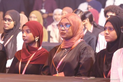 "ބަދަލުވަމުން އަންނަ ދުނިޔެއަށް ތައްޔާރުވުމަށް ޒުވާނުންގެ ތައުލީމާއި ހުނަރު ތަރައްޤީކުރުން މުހިންމު"