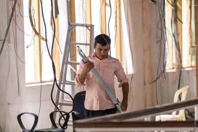 ގަވައިދަށް ތަބާވެ، ވަޒީފާ ބޭނުންވާ ބިދޭސީންނަށް ވަޒީފާ ހޯދައި ދޭން އެހީވަނީ