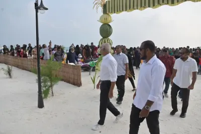 "ހިރިވެލި ބީޗް" ހުލުވުމުގެ ރަސްމިއްޔާތު ގައި ހިރިލަންދޫ ގެ ގިނަ އަދަދެއްގެ ރައްޔިތުން ވަނީ ބައިވެރިވެފަ