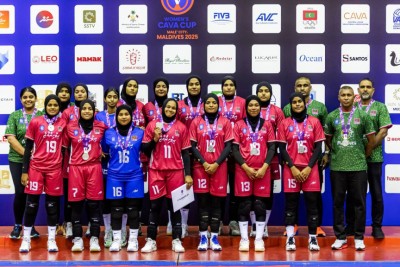 ހިތްދަތިގޮތަކަށް ރާއްޖެ ބަލިކޮށް ޗެމްޕިއަންކަން ކިރްގިސްތާނަށް