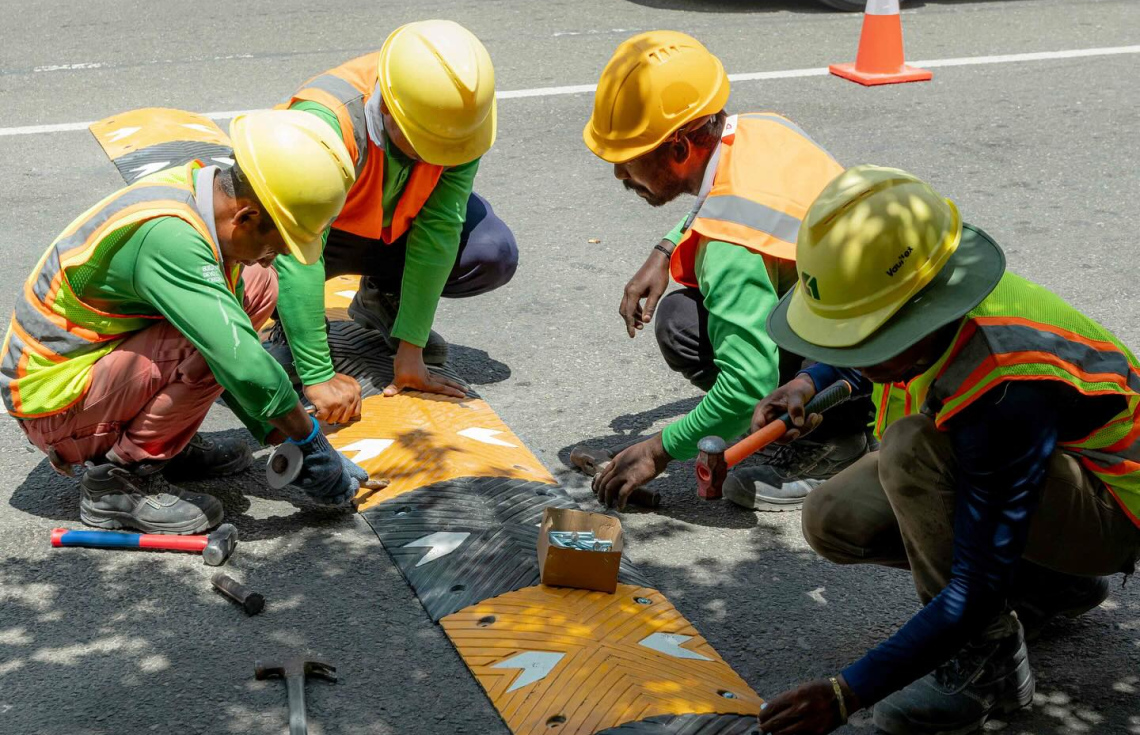 ހުޅުމާލޭގައި ބަމްޕަރުތައް ހުރިއިރު އެކްސިޑެންޓްތައް މަދުވި: ޕޮލިސް