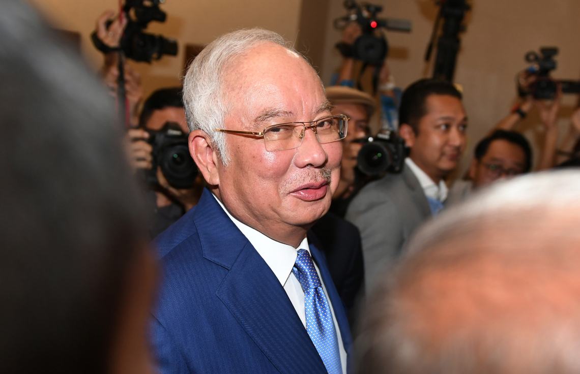 މެލޭޝިއާގެ ކުރީގެ ބޮޑުވަޒީރު ނަޖީބް ގޭބަންދަށް ބަދަލެއް ނުކުރި