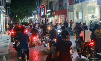 ޤަވާއިދާ ޚިލާފު ވިޔަފާރިތަކުން އެތައް ހާސް ޑޮލަރެއް ޤައުމުން ބޭރަށް!