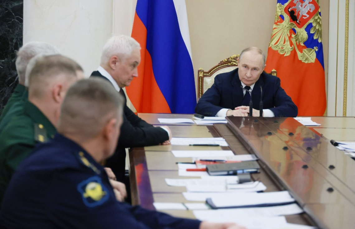 ޕުޓިންގެ ގެކޮޅަށް ހަމަލާދިން ތުހުމަތު ޔޫކްރޭނުން ދޮގުކޮށްފި