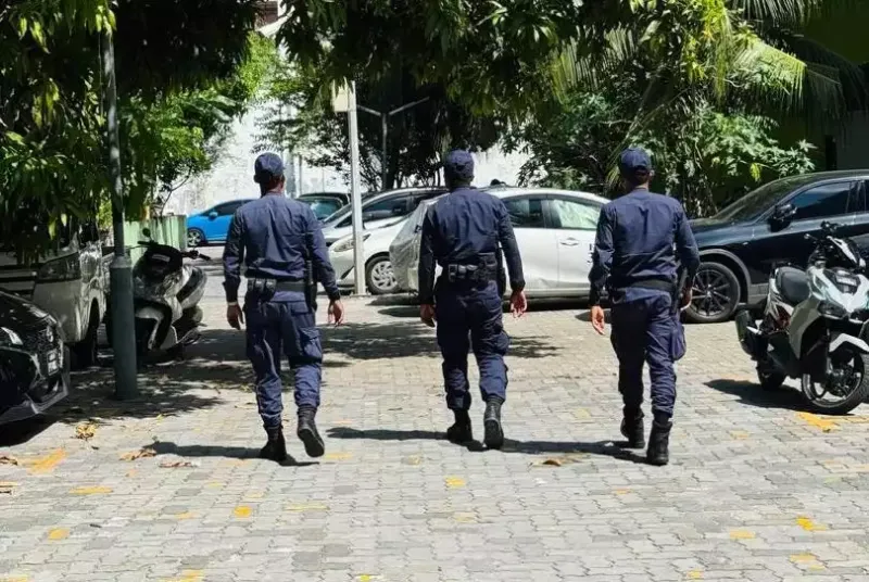 ބިދޭސީންތަކެއްގެ މެދުގައި ހިންގި މާރާމާރީއަކާއި ގުޅިގެން ދެ މީހަކު ހައްޔަރު ކޮށްފި