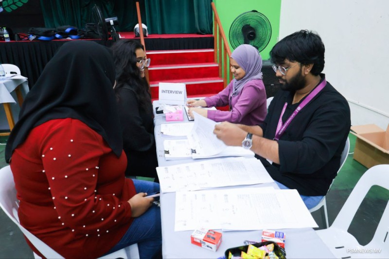 ކައުންސިލް އިންތިޚާބު: ފެބުރުވަރީގެ ނިޔަލަށް ވަޒީފާތަކަށް ކުރިމަތިލެވޭނެ