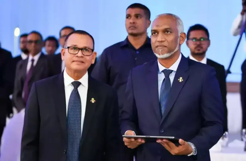 ކައުންސިލް އިންތިޚާބު ބޯމަތިވެފައި ވަނިކޮށް ޕަބްލިކް ވޯކްސް އަށް 500 މުވައްޒަފުން ނަގާތީ އާއްމުން ގެ ފާޑުކިޔުން އަމާޒުވެއްޖެ!