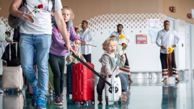 ބޮޑުކުރި ޓެކްސްތަކާއެކު ފަތުރުވެރިން ކުރި ހޭދަ އިތުރުވެ، 5.4 ބިލިއަން ޑޮލަރަށް