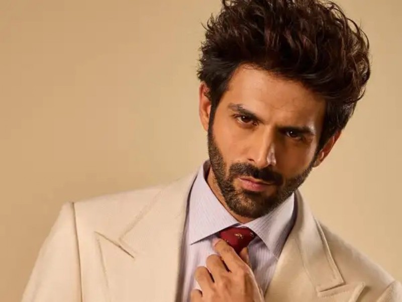 ކާތިކް، ކުޑަ ކުއްޖަކާ ލޯބީގެ ގުޅުން ބޭއްވި ކަމަށް ބުނެ ފާޑުކިޔުން