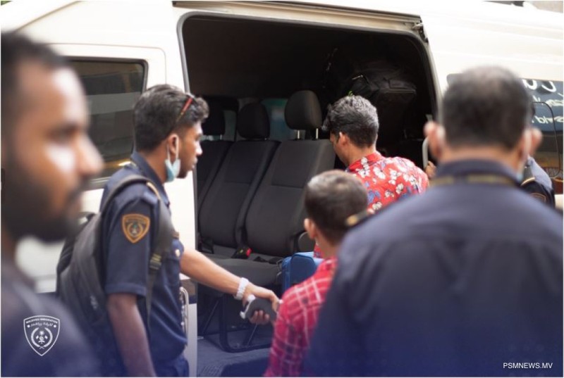 މާރާމާރީ ހިންގި ބިދޭސީން ޑީޕޯޓްކޮށްލަނީ