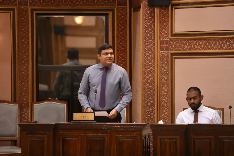 ހަނިމާދޫ އެއަރޕޯޓް ހިންގާނެ އިންޑިއާ ކުންފުންޏެއް ހޯދަން ސަރުކާރުން އެދުނު ވާހަކަ ފަޅާ އެރުމުން އެކަން ދޮގުކޮށްފި