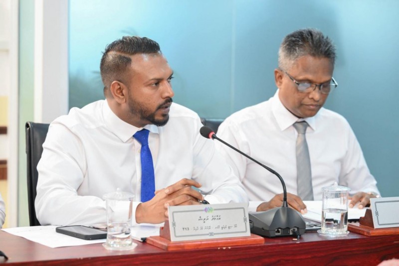 ނަރީޝްގެ ހުށަހެޅުމަށް މާލޭ ސިޓީ ކައުންސިލްގެ އެސްޖީ ވަކިކުރީ ގާނޫނާ ހިލާފަށް