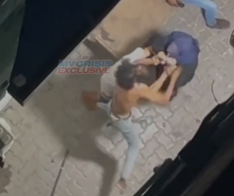 އަންހެނެއްގެ ބޮލުގައި ޖަހައި، މާރާމާރީ ހިންގި މައްސަލަ: ހައްޔަރުކުރި މީހާގެ ބަންދަށް 10 ދުވަސް